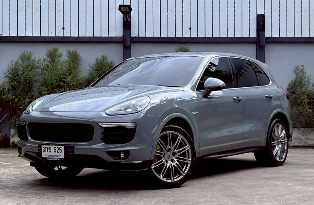 รถยนต์ Porsche Cayenne S E Hybrid 2017 ภาพที่ 1