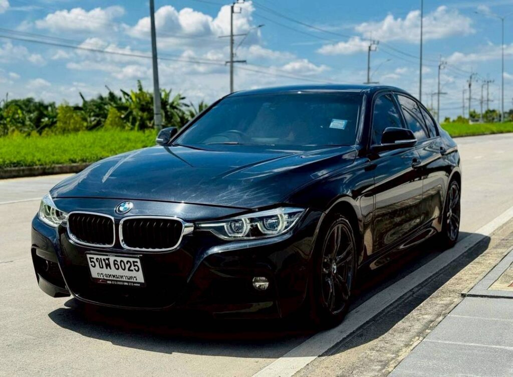 รถยนต์ BMW 330e SPORT LINE PLUGIN HYBRID (LCI) F30 ภาพที่ 1