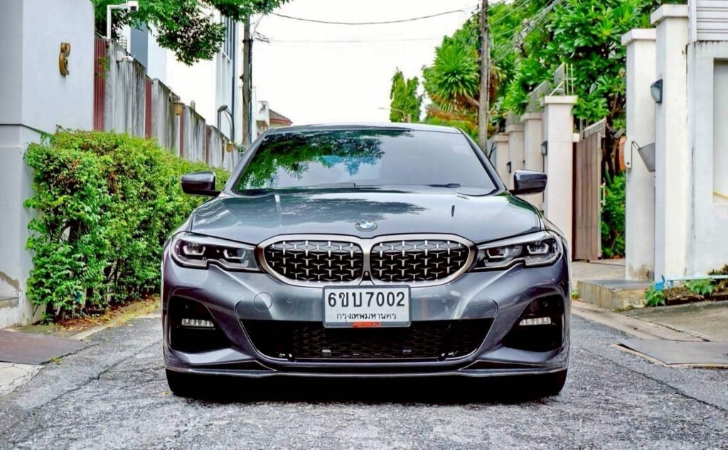 รถยนต์ BMW 330e MSport ภาพที่ 1
