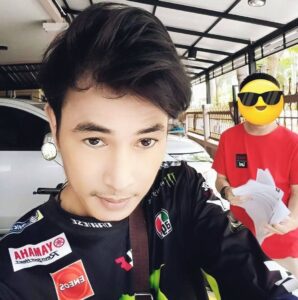 ตี๋ขายรถสวยมือสอง